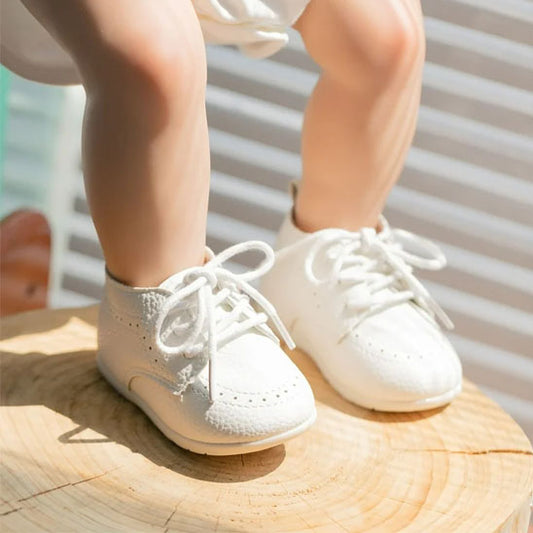 chaussures bebe blancs